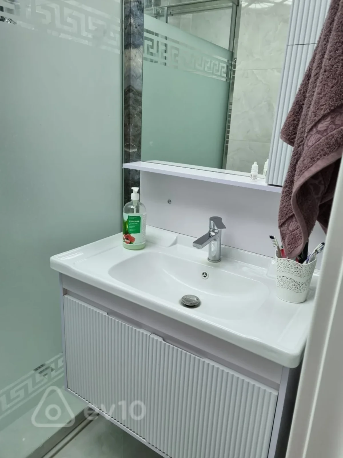 Kirayə verilir 2 otaqlı yeni tikili 65 m²