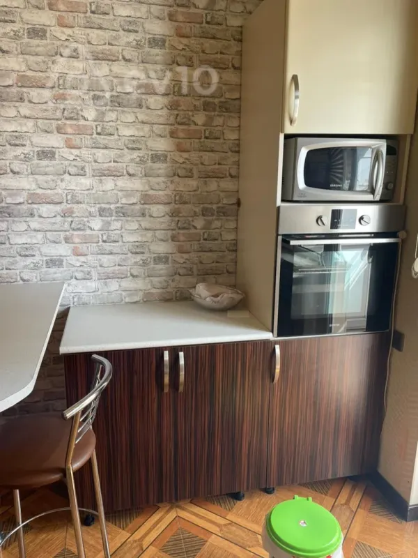 Kirayə verilir 3 otaqlı yeni tikili 90 m²