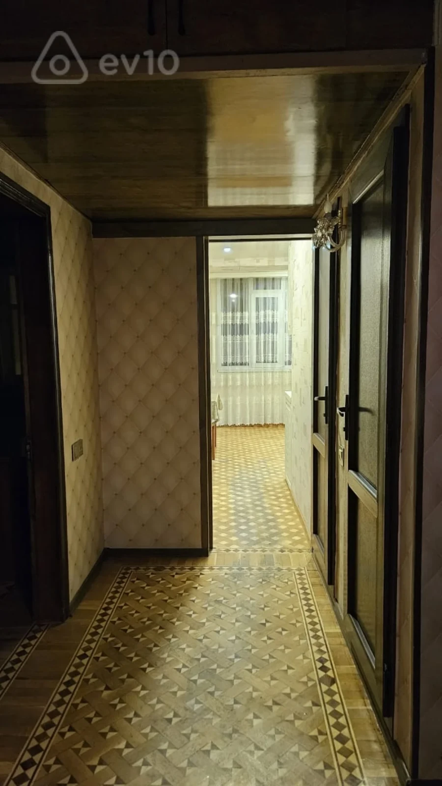 Kirayə verilir 2 otaqlı yeni tikili 70 m²