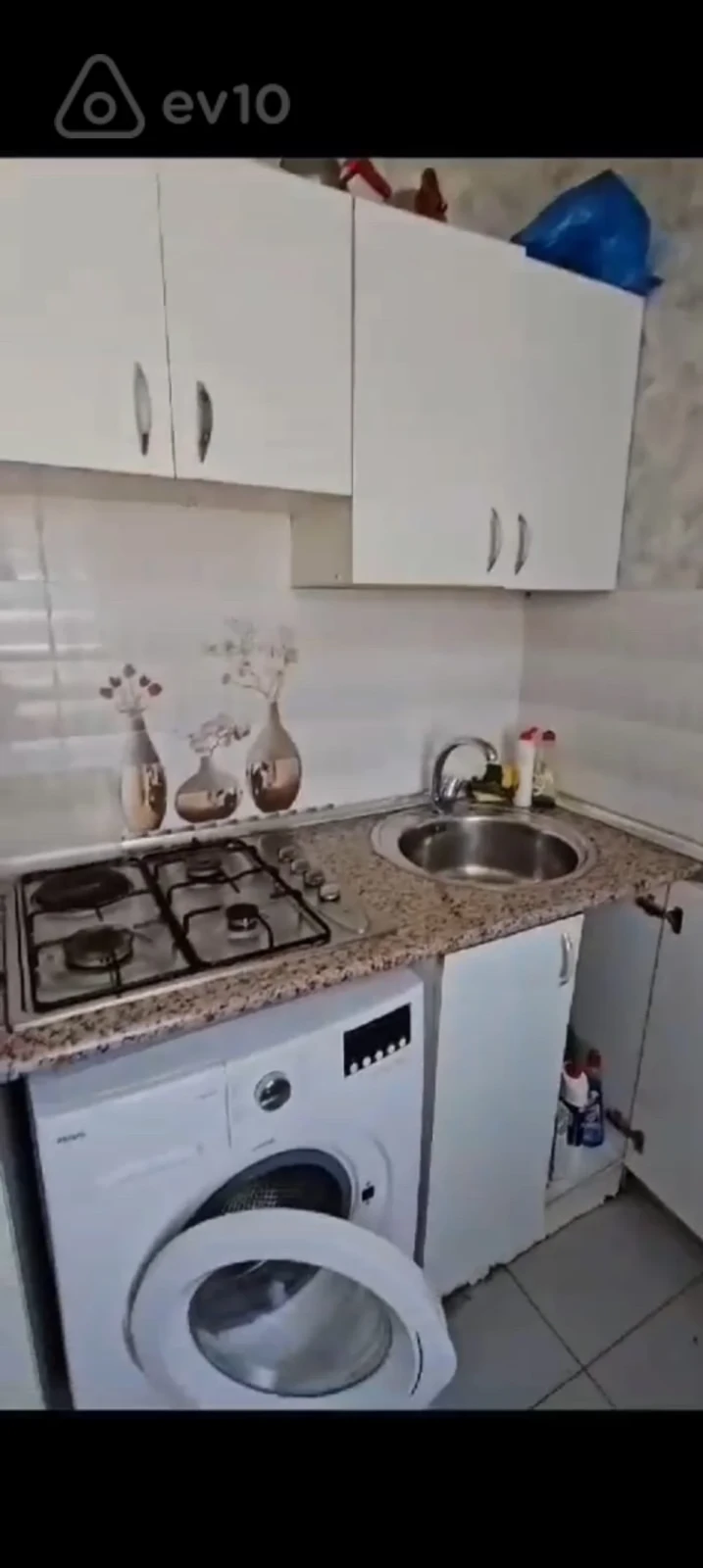 Kirayə verilir 2 otaqlı köhnə tikili 65 m²