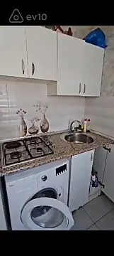 Kirayə verilir 2 otaqlı köhnə tikili 65 m²