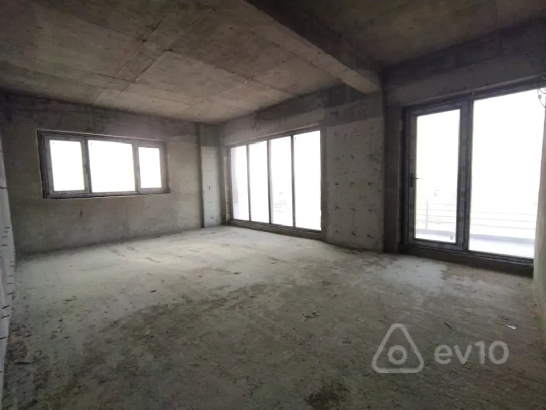 Satılır 4 otaqlı yeni tikili 185 m²