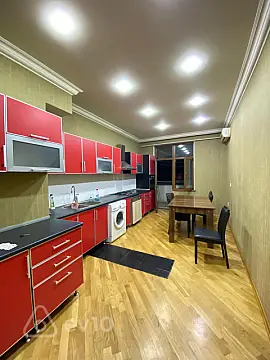 Kirayə verilir 3 otaqlı yeni tikili 100 m²