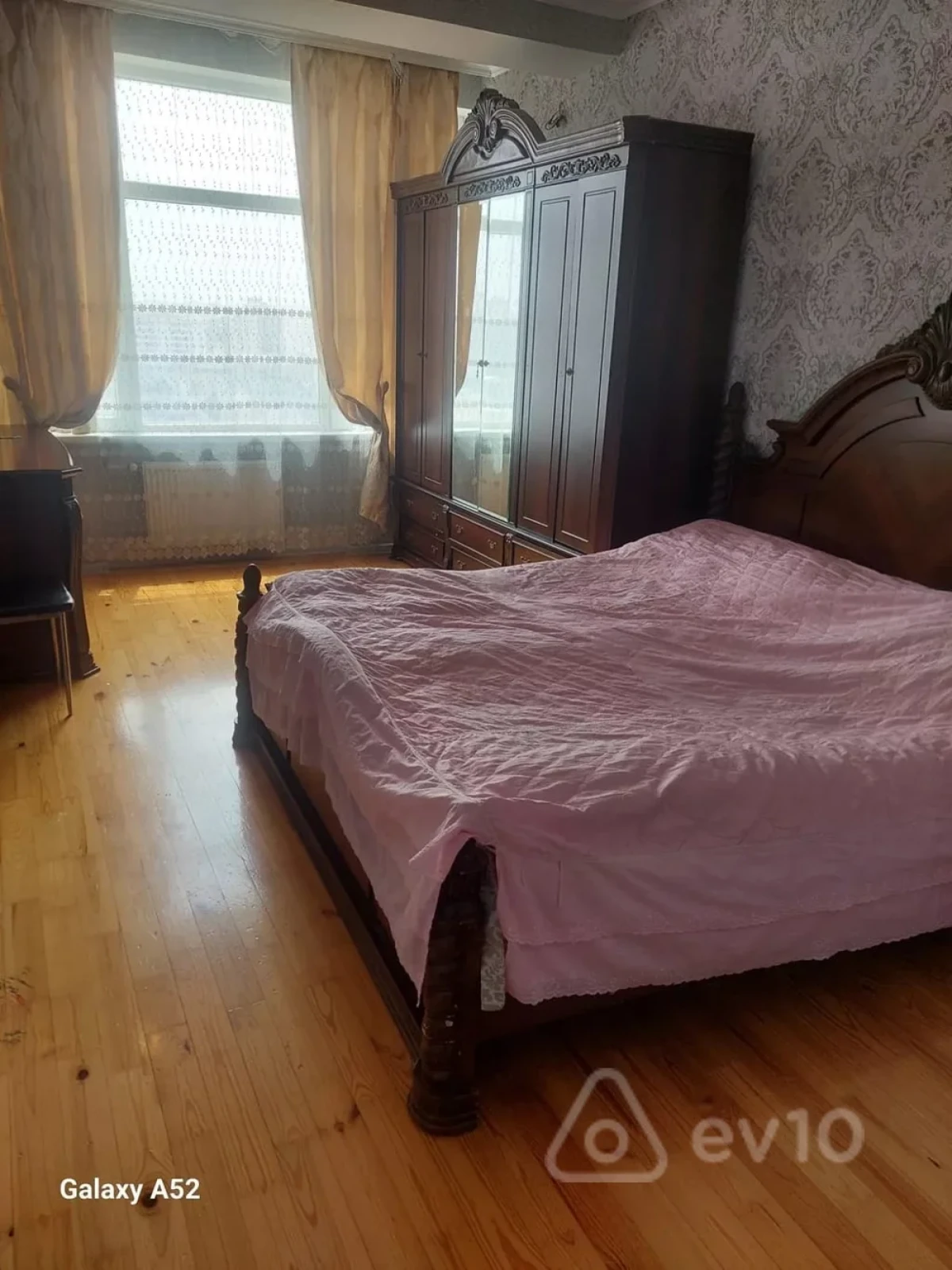 Satılır 3 otaqlı yeni tikili 84 m²