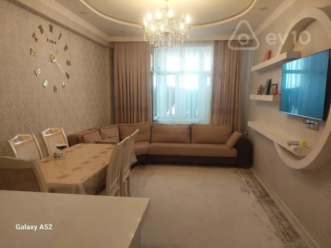 Satılır 3 otaqlı yeni tikili 84 m²