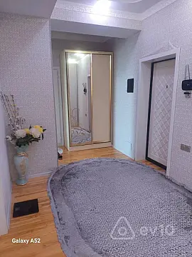 Satılır 3 otaqlı yeni tikili 84 m²