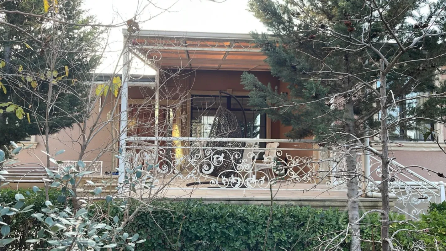 Satılır 5 otaqlı həyət evi 150 m²