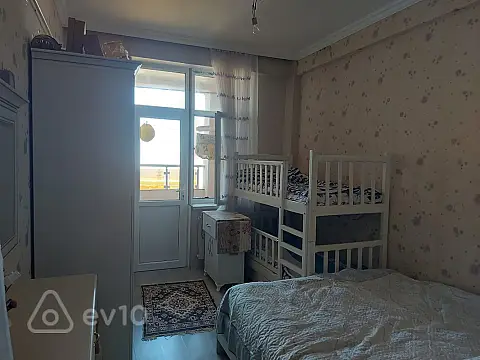 Satılır 2 otaqlı yeni tikili 60 m²