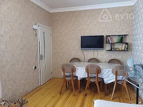 Satılır 2 otaqlı həyət evi 56 m²