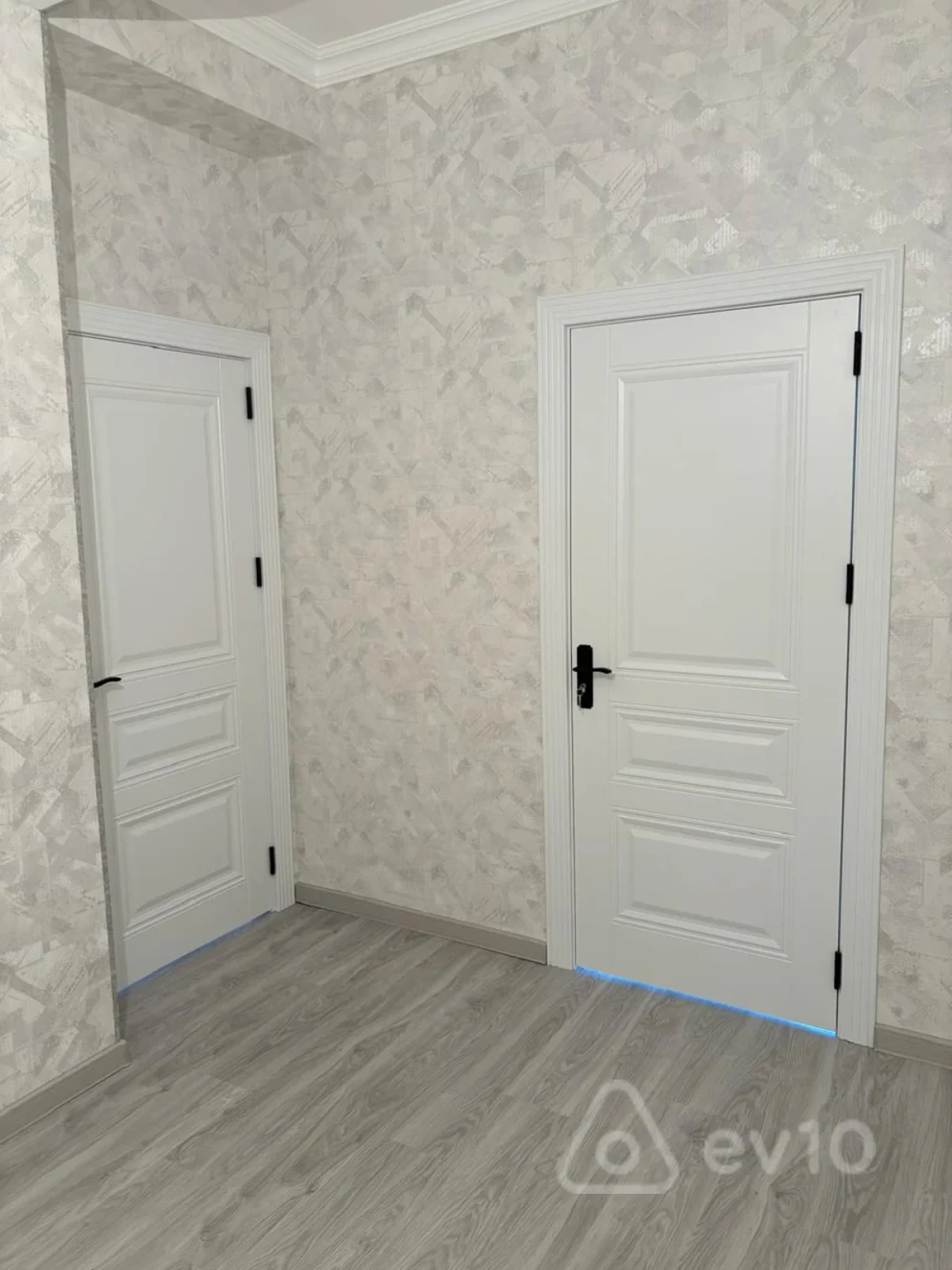 Satılır 3 otaqlı yeni tikili 83 m²