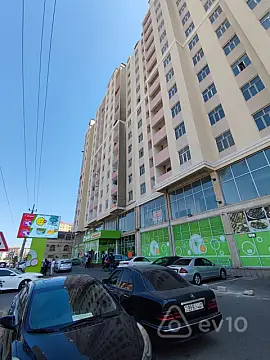 Satılır 3 otaqlı yeni tikili 83 m²