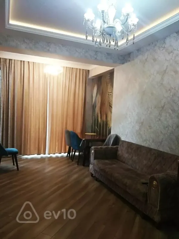 Kirayə verilir 2 otaqlı yeni tikili 60 m²