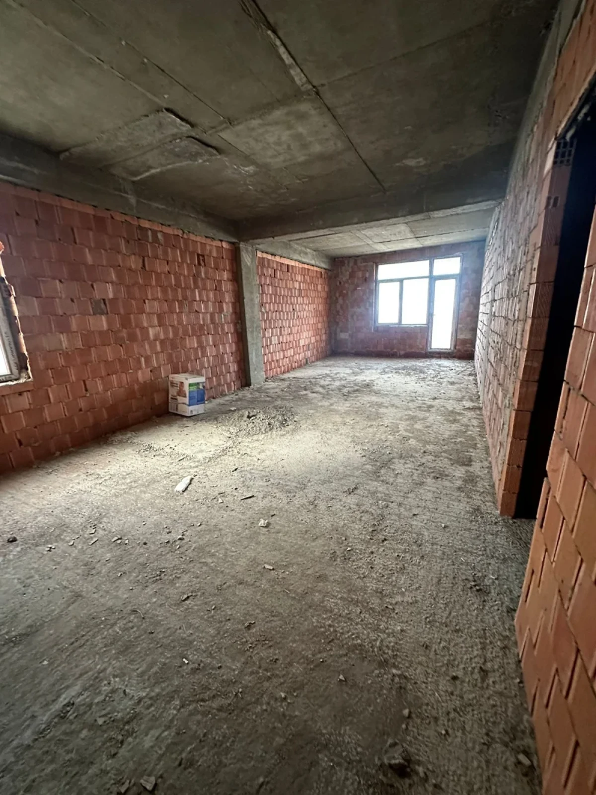 Satılır 3 otaqlı yeni tikili 122 m²