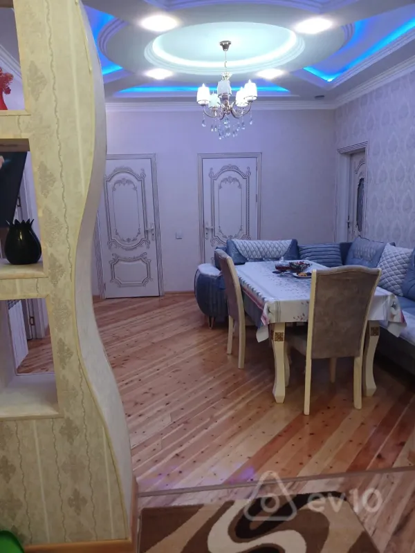 Kirayə verilir 3 otaqlı yeni tikili 114 m²