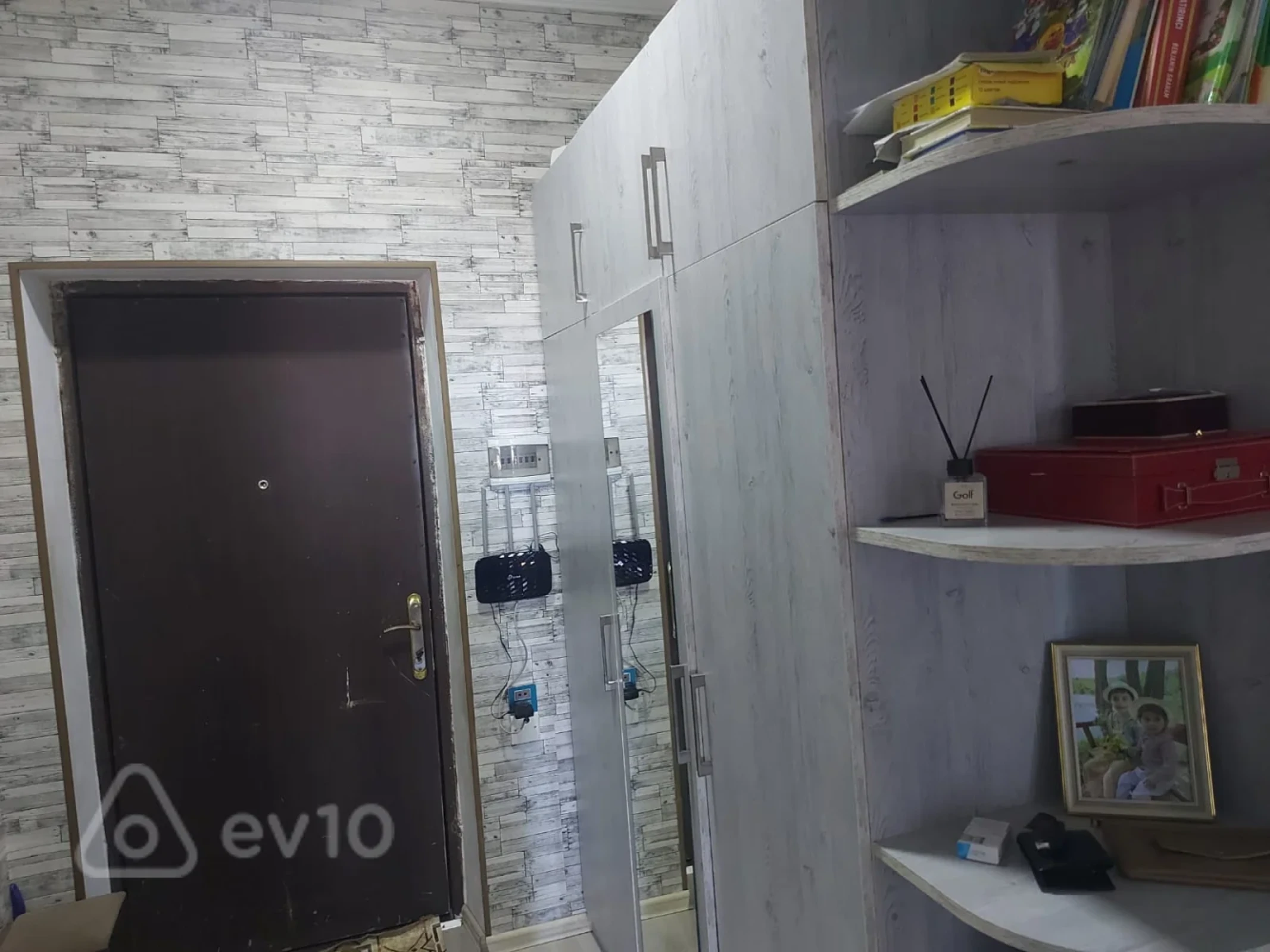 Satılır 2 otaqlı yeni tikili 60 m²