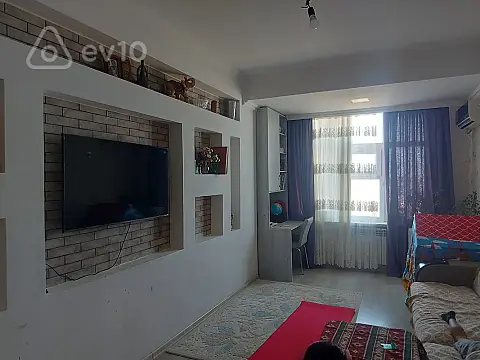 Satılır 2 otaqlı yeni tikili 60 m²