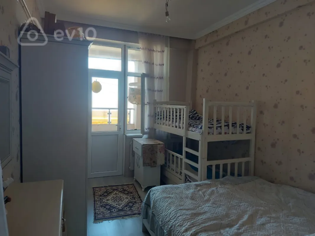 Satılır 2 otaqlı yeni tikili 60 m²