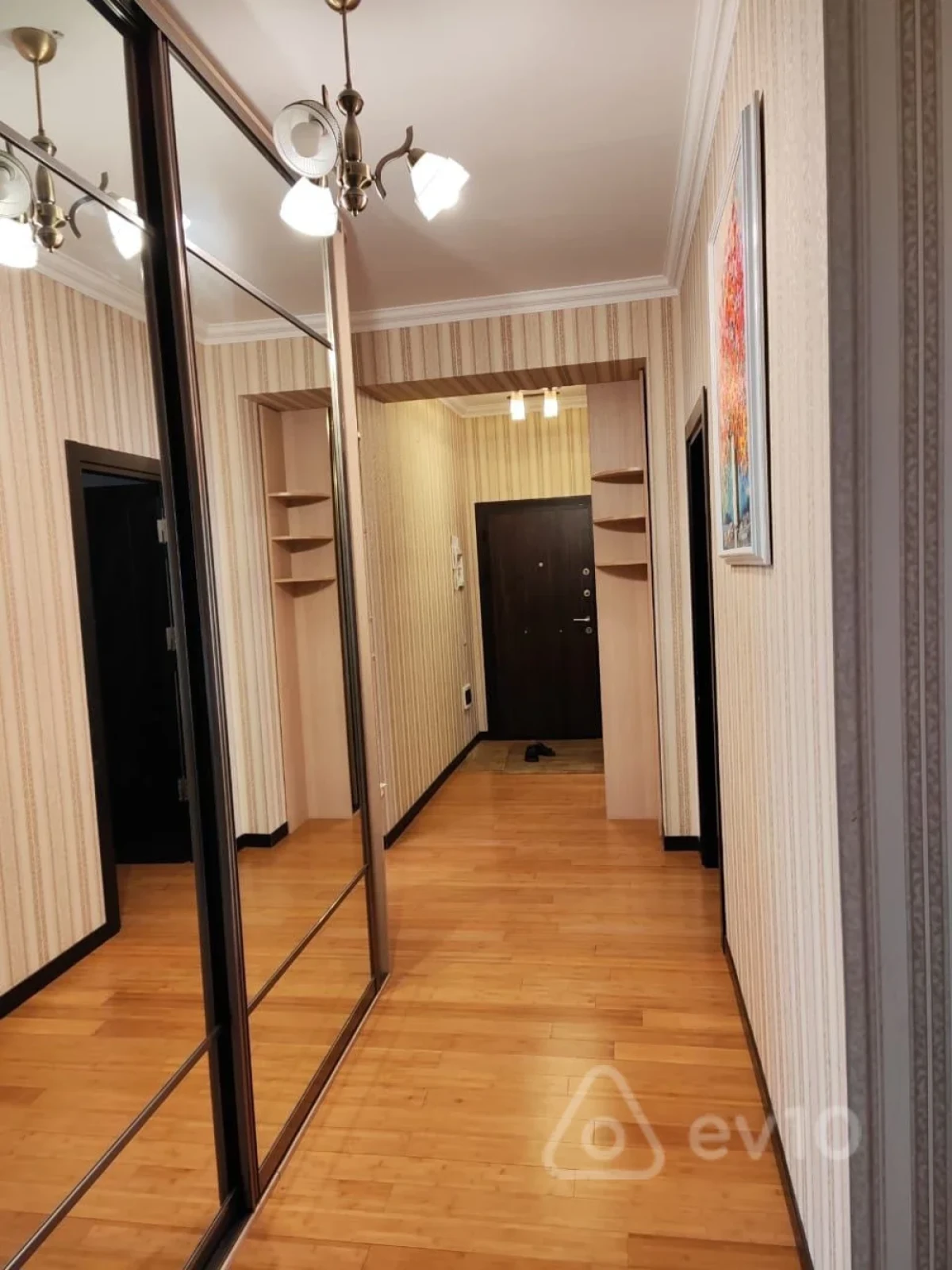 Kirayə verilir 3 otaqlı yeni tikili 121 m²