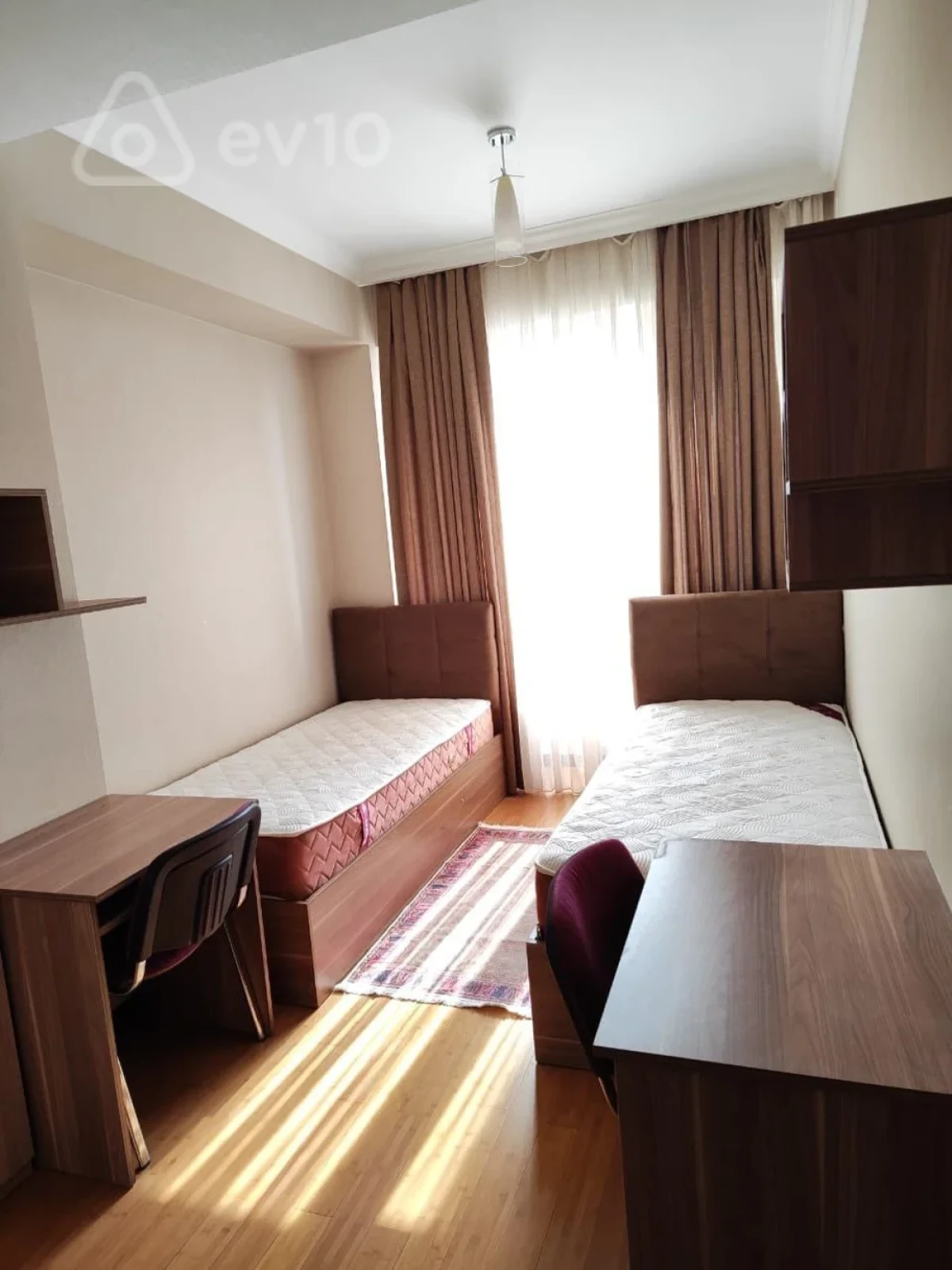 Kirayə verilir 3 otaqlı yeni tikili 121 m²