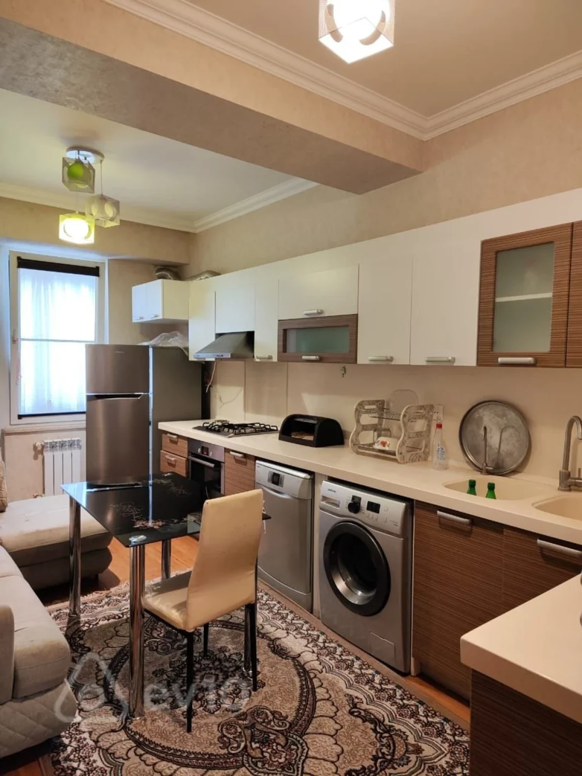 Kirayə verilir 3 otaqlı yeni tikili 121 m²