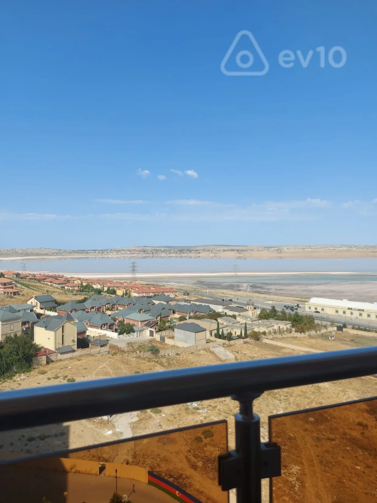 Satılır 2 otaqlı yeni tikili 60 m²