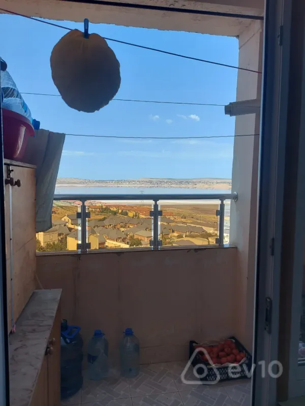 Satılır 2 otaqlı yeni tikili 60 m²