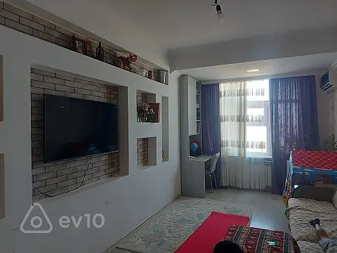 Satılır 2 otaqlı yeni tikili 60 m²