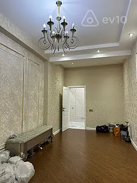 Satılır 3 otaqlı yeni tikili 137 m²
