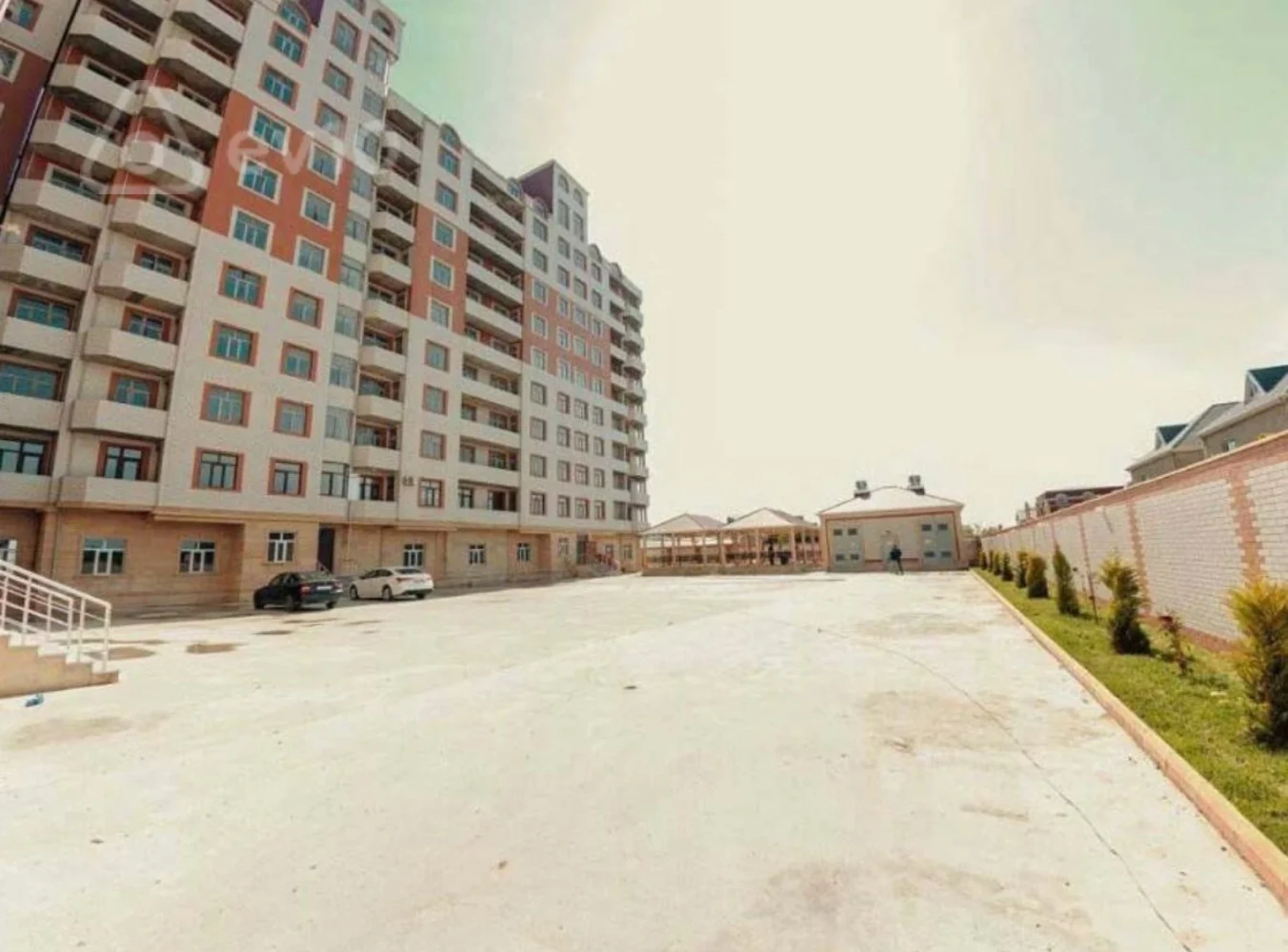 Satılır 3 otaqlı yeni tikili 137 m²