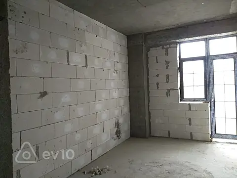 Satılır 4 otaqlı yeni tikili 156 m²