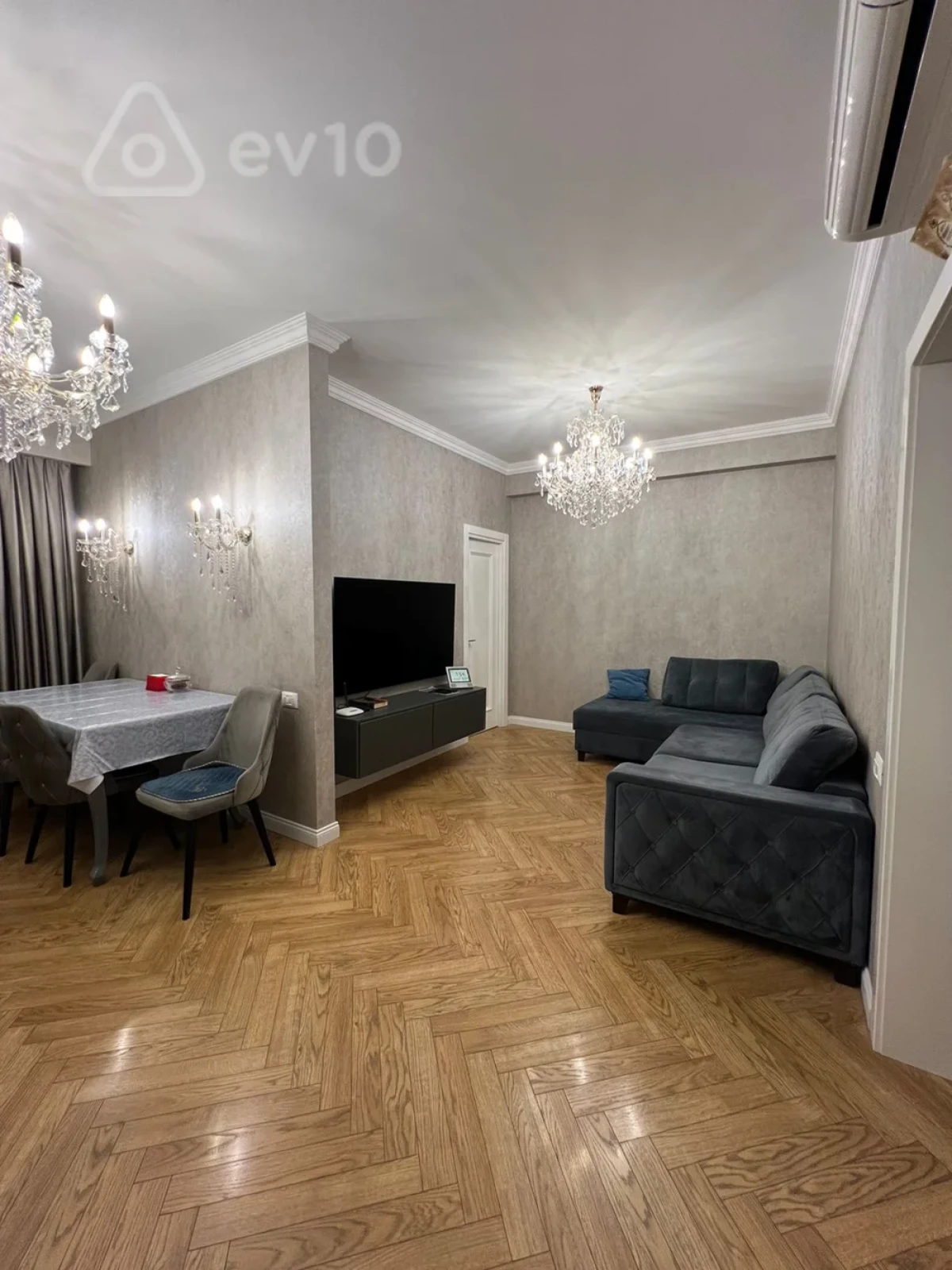 Satılır 2 otaqlı yeni tikili 71 m²