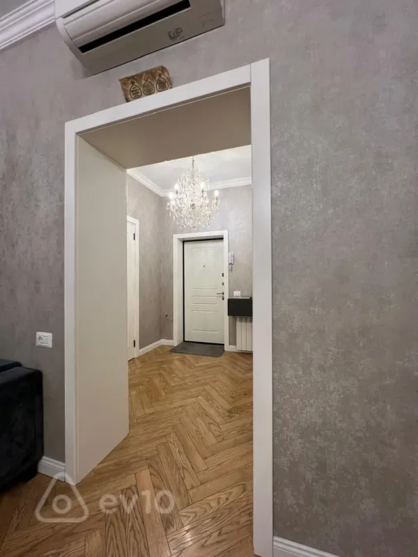 Satılır 2 otaqlı yeni tikili 71 m²