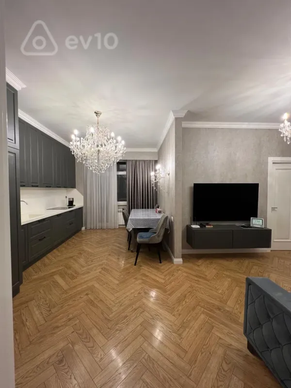 Satılır 2 otaqlı yeni tikili 71 m²