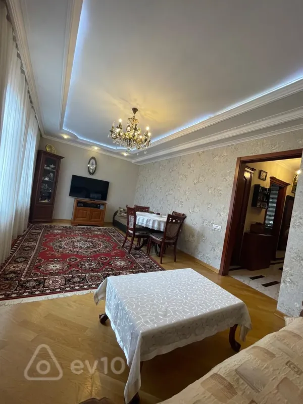 Satılır 5 otaqlı həyət evi 120 m²