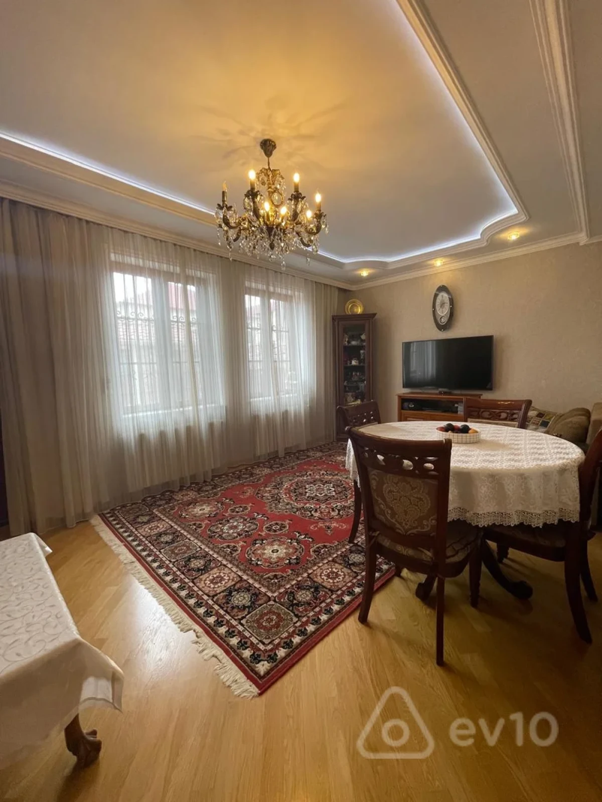 Satılır 5 otaqlı həyət evi 120 m²