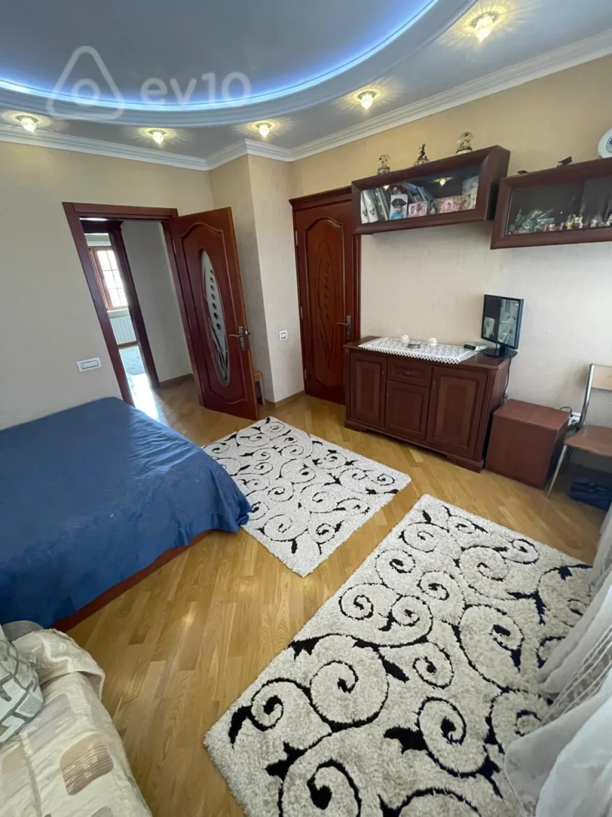 Satılır 5 otaqlı həyət evi 120 m²