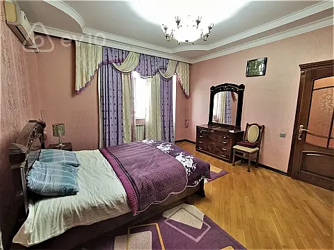 Satılır 4 otaqlı yeni tikili 170 m²