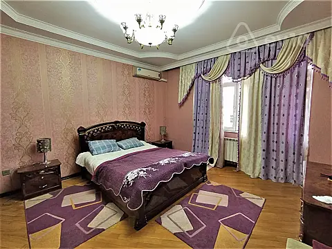 Satılır 4 otaqlı yeni tikili 170 m²