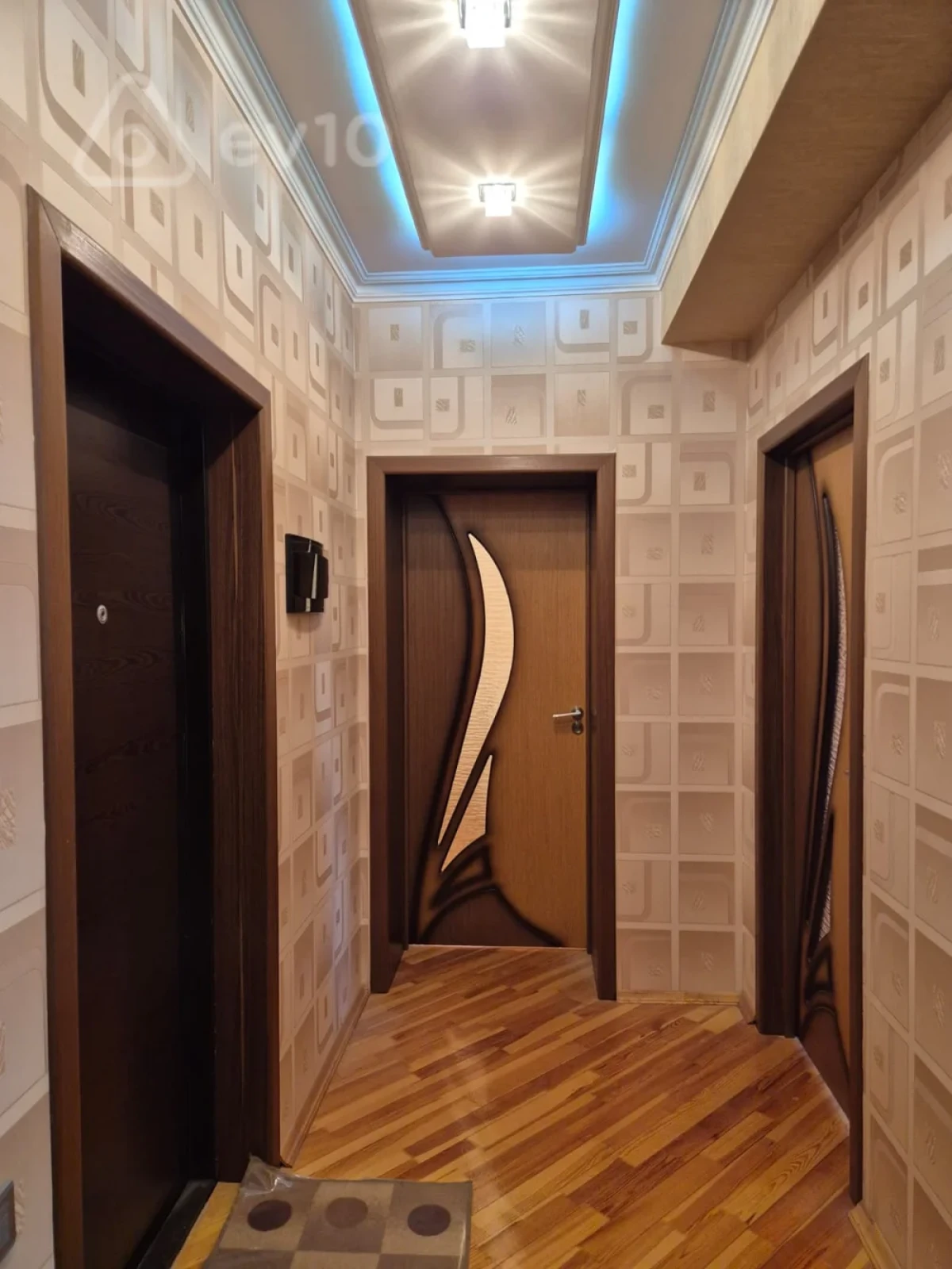 Satılır 2 otaqlı yeni tikili 72 m²