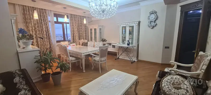 Kirayə verilir 3 otaqlı yeni tikili 155 m² — Bakı, Nəsimi 3 otaq 155.00 m²
