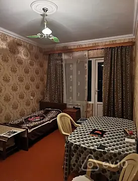 Kirayə verilir 1 otaqlı köhnə tikili 35 m²