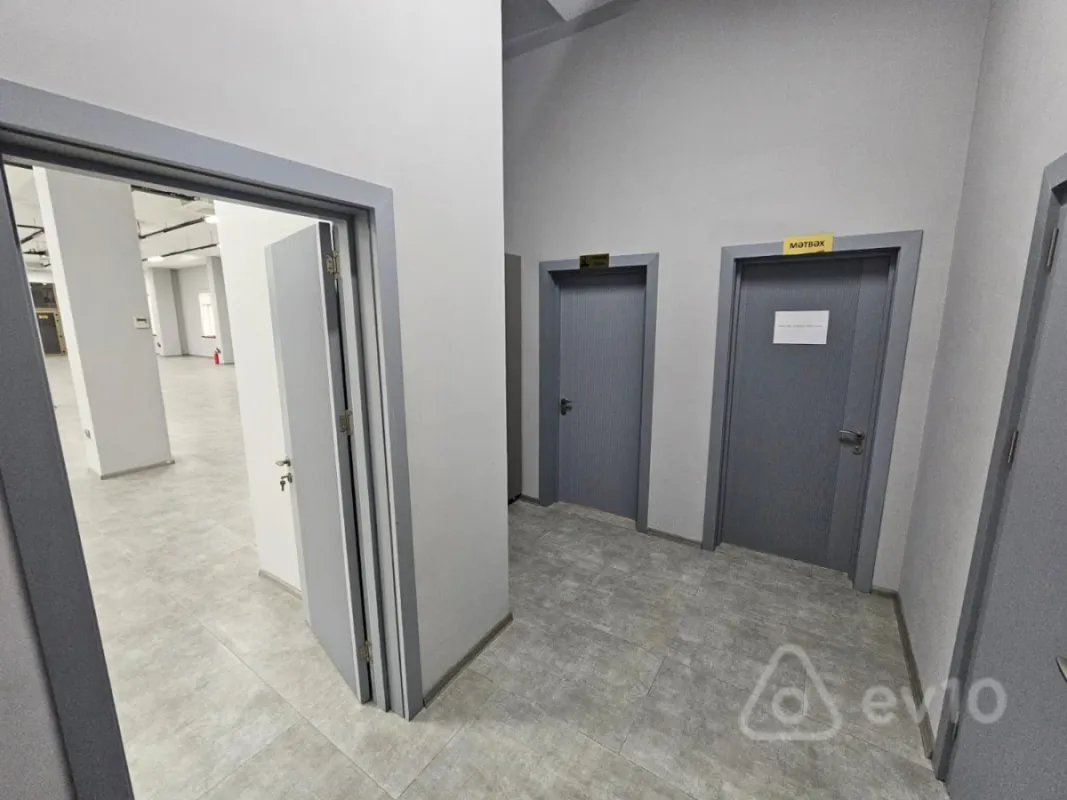 Kirayə verilir mənzil 1100 m²