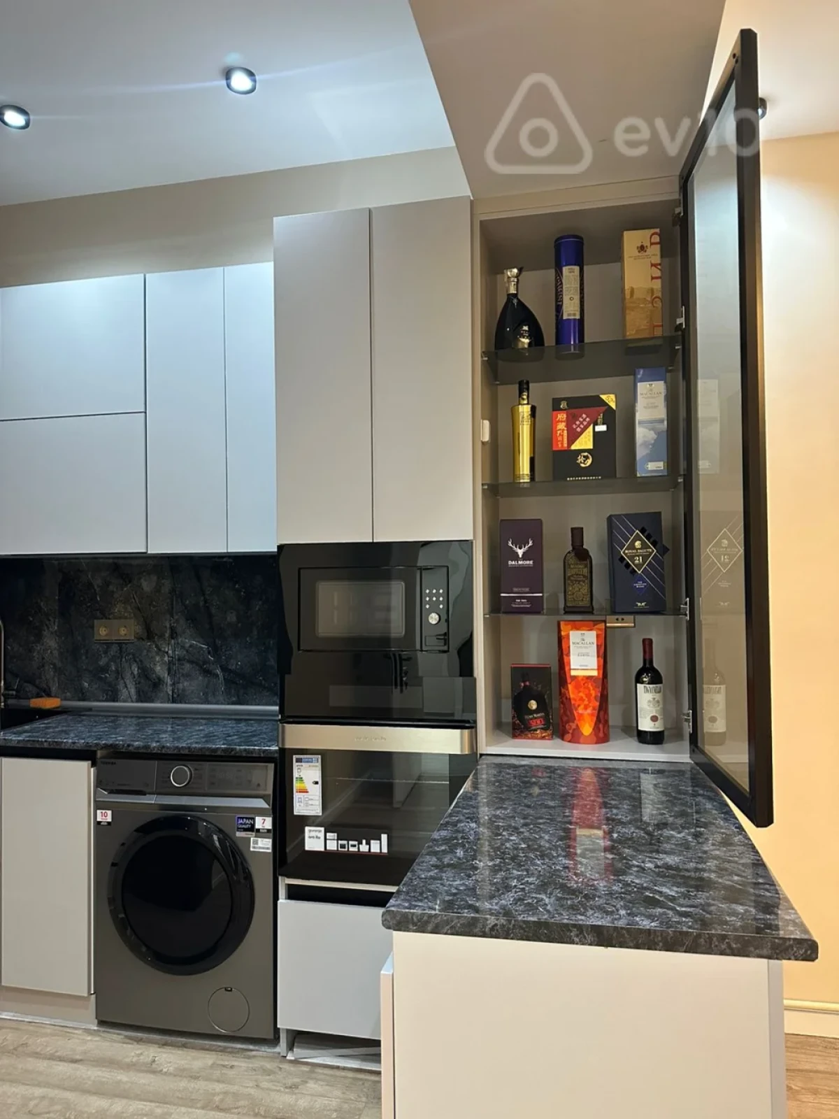 Satılır 3 otaqlı yeni tikili 112 m²