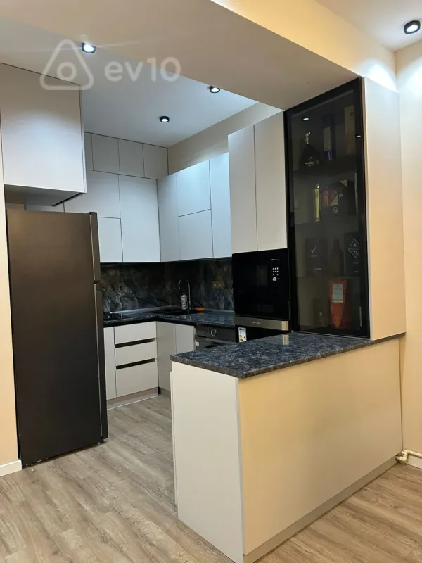 Satılır 3 otaqlı yeni tikili 112 m²