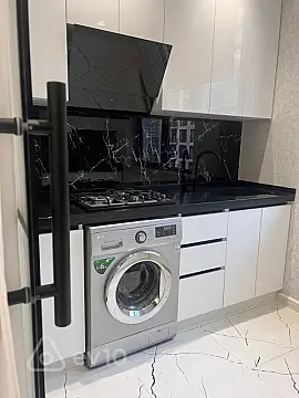 Kirayə verilir 2 otaqlı yeni tikili 70 m²