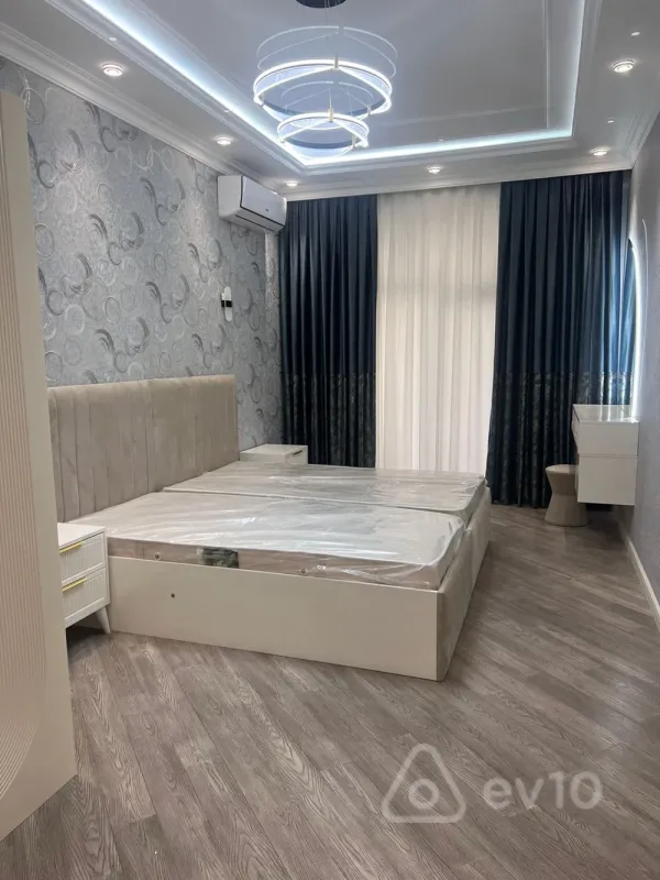 Kirayə verilir 2 otaqlı yeni tikili 70 m²