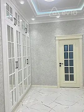 Kirayə verilir 2 otaqlı yeni tikili 70 m²