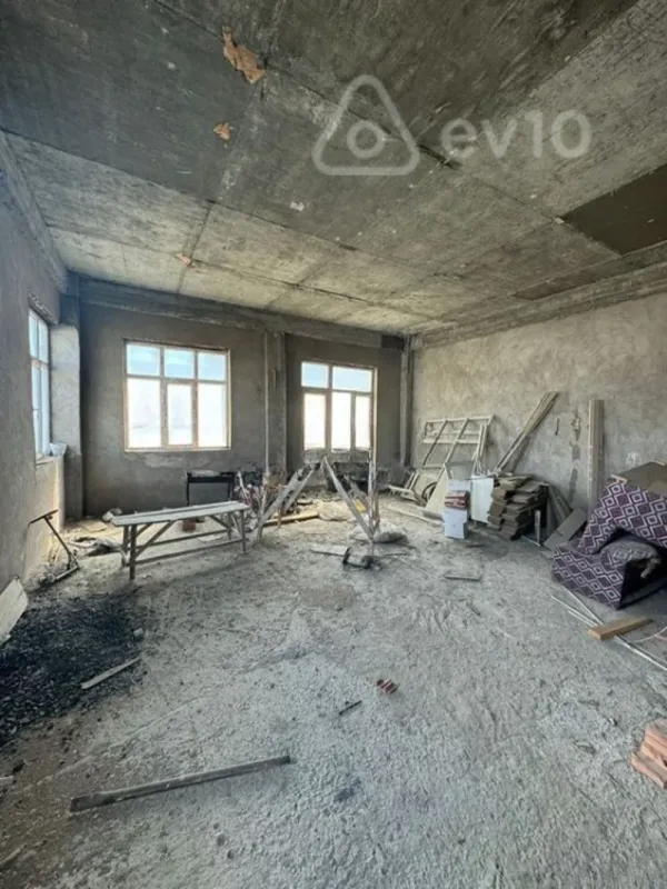 Satılır 3 otaqlı yeni tikili 158 m²