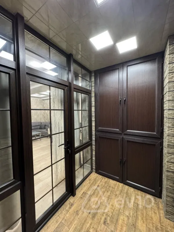 Satılır 3 otaqlı yeni tikili 140 m²