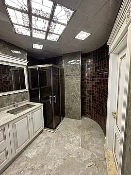 Satılır 3 otaqlı yeni tikili 140 m²